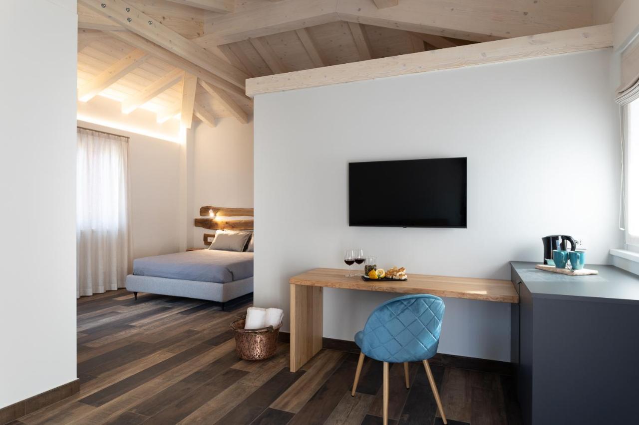 Agriturismo Il Medeghino 穆索 外观 照片